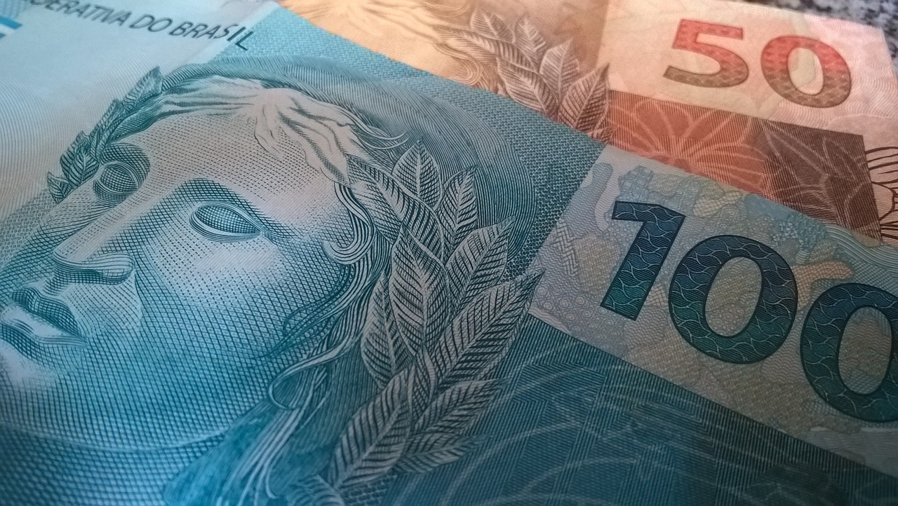 最新定期存款利率变动及其对个人与金融市场的影响分析