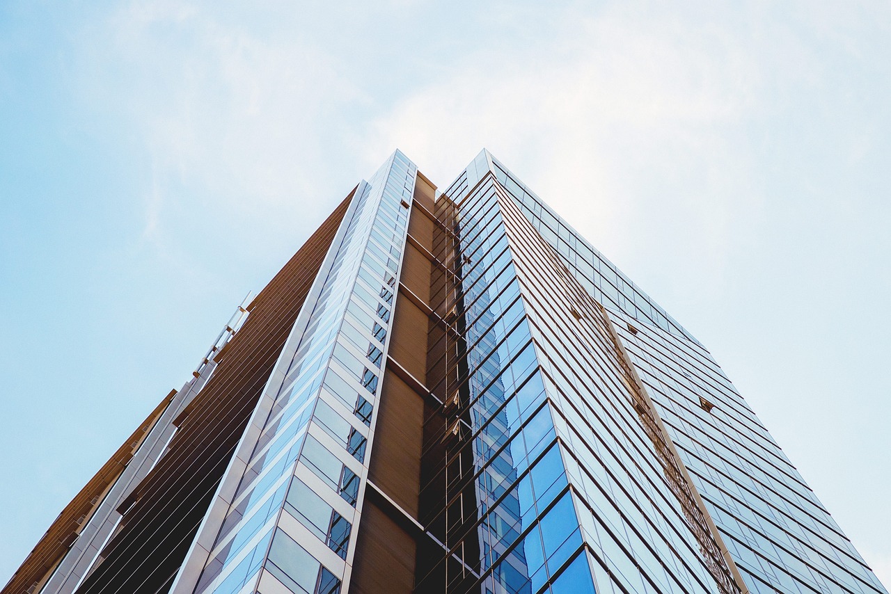 重庆最新楼市价格概览，最新房价走势一网打尽