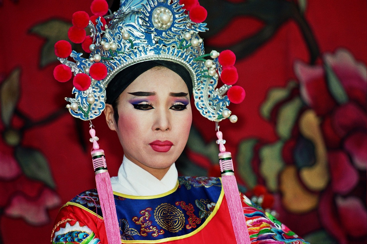 台湾演员陈淑芬，演艺之路与人生风采展示