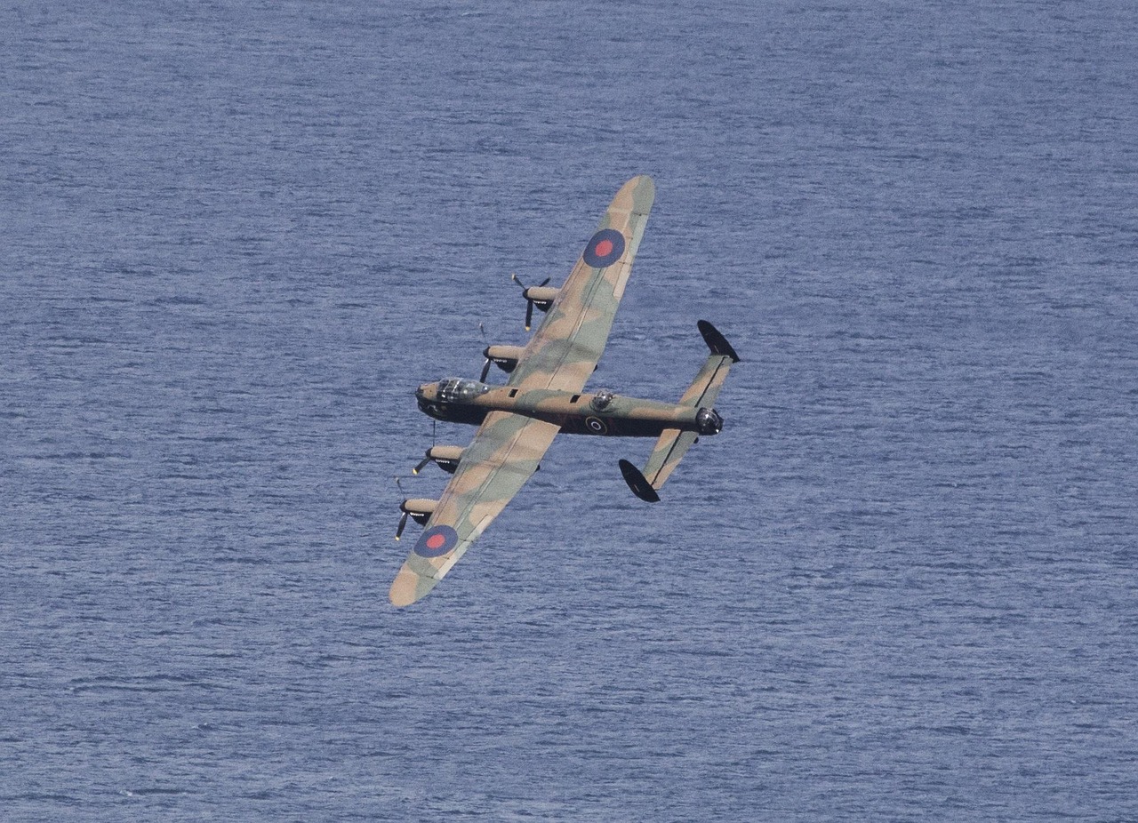 国产空军题材新剧，翱翔蓝天，展现空军英勇风采