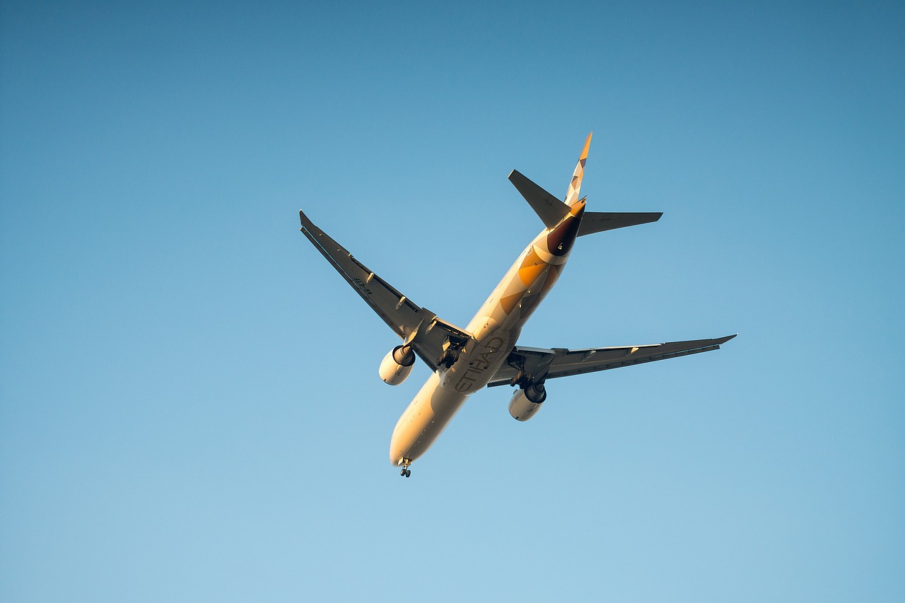 郑州航空乘务员招聘全面启动，探寻未来的飞行伴侣，开启职业新篇章！